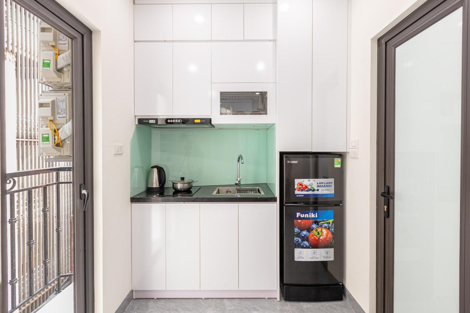 Hera Palace Hotel & Apartment Ba Dinh Hanoi Buitenkant foto